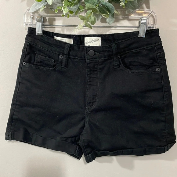 Universal Thread Pants - NWOT Universal Thread High Rise Mdi Black Denim Jean Shorts Cuffed 6